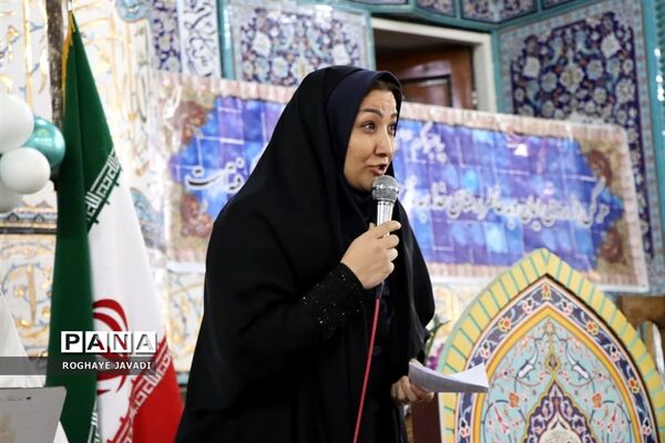 جشن تکلیف 1600 نفری دختران ناحیه یک بهارستان