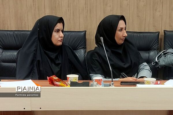کارگاه مدیریت پرخاشگری کودکان در اداره آموزش و پرورش بهارستان‌دو