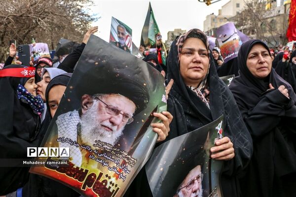 تشییع  شهدای حادثه تروریستی کرمان در مشهد مقدس