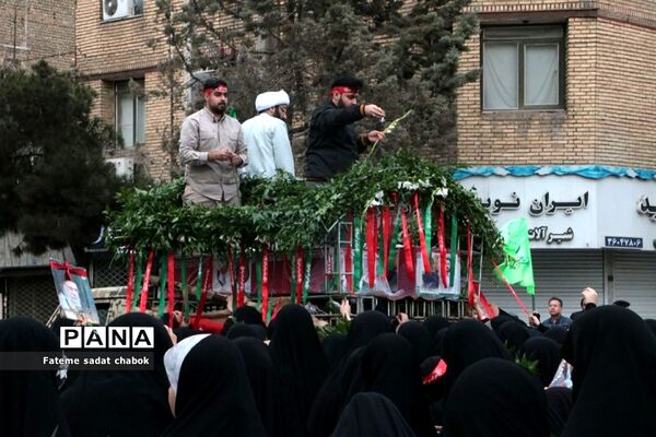 تشییع  شهدای حادثه تروریستی کرمان در مشهد مقدس