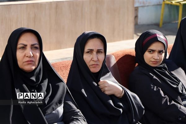 مراسم یابود شهدای حادثه تروریستی کرمان در ناحیه یک بهارستان