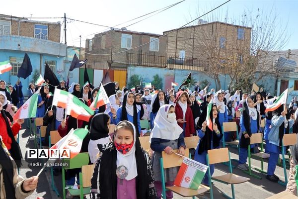 مراسم یابود شهدای حادثه تروریستی کرمان در ناحیه یک بهارستان