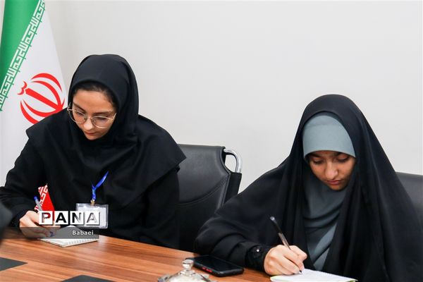 دورهمی تجربه‌نگاری خبرنگاران پانا با حضور کاظم دهقانی