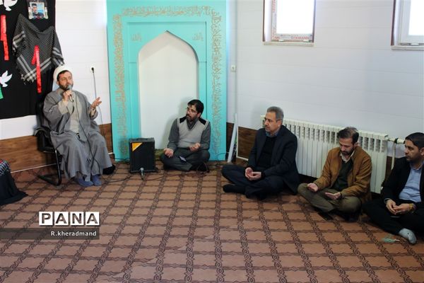 مراسم گرامیداشت شهدای دانش‌آموز حادثه تروریستی گلزار شهدای کرمان درآموزش و پرورش چناران