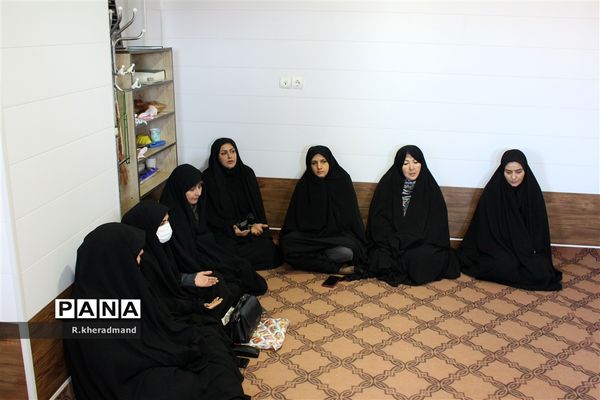 مراسم گرامیداشت شهدای دانش‌آموز حادثه تروریستی گلزار شهدای کرمان درآموزش و پرورش چناران