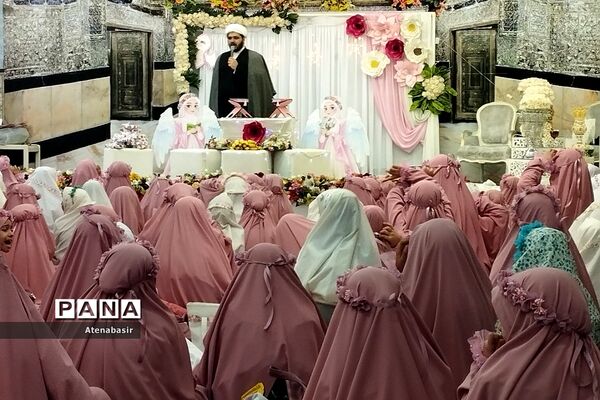 جشن تکلیف دانش‌آموزان دبستان نیلوفر رفیعی ناحیه دو شهرری