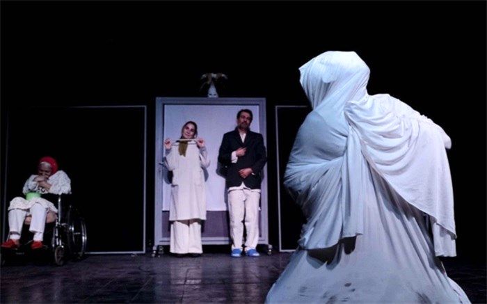 کابوس انسانها چگونه یک نمایش شد