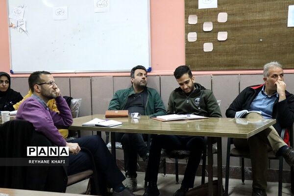 دوره توانمند و تربیت مربی اردویی در پاکدشت