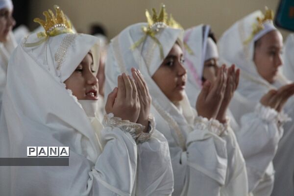 جشن تکلیف دختران در مصلی قیامدشت