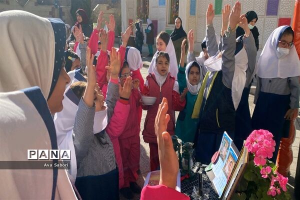 سوگواره شهدای دانش‌آموز کرمان در مدارس آباده