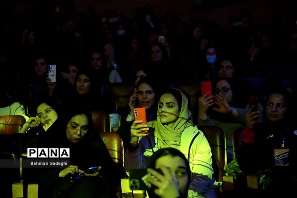 تجلیل از مدال‌آوران مسابقات پاراآسیایی هانگژو