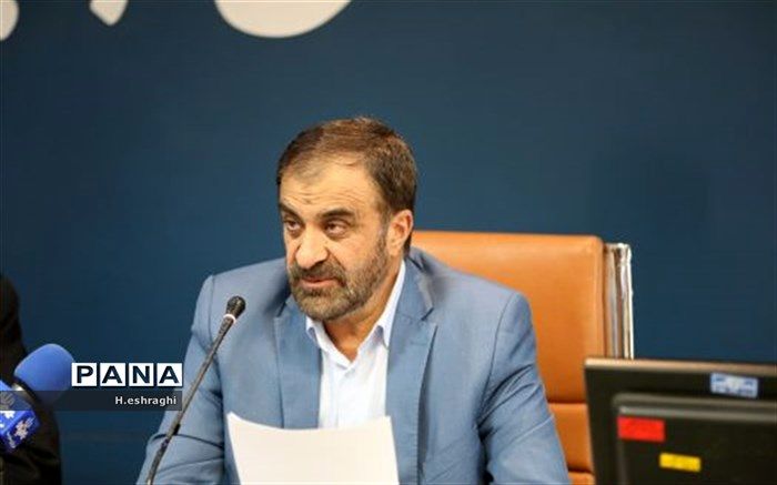 آموزش و پرورش در صدر مسائل کشور است