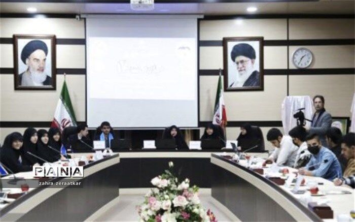 رونمایی از طرح دانش‌آموزی «میدان ۱۴۰۲» در مشهد