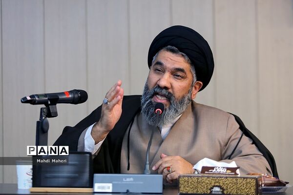نشست خبری جشنواره شعر رضوی