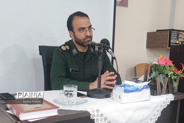 جلسه بصیرت افزایی و جهاد تبیین در آموزش و پرورش رودهن
