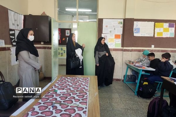 بازدید و ارزیابی کلاس‌های درس پایه ششم در آموزش و پرورش رودهن