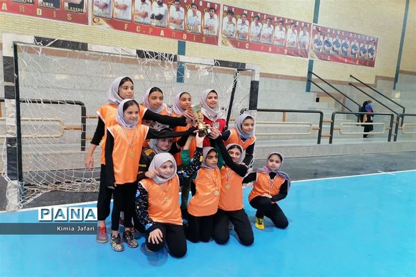 مسابقات فوتسال دانش‌آموزان دختر بافق