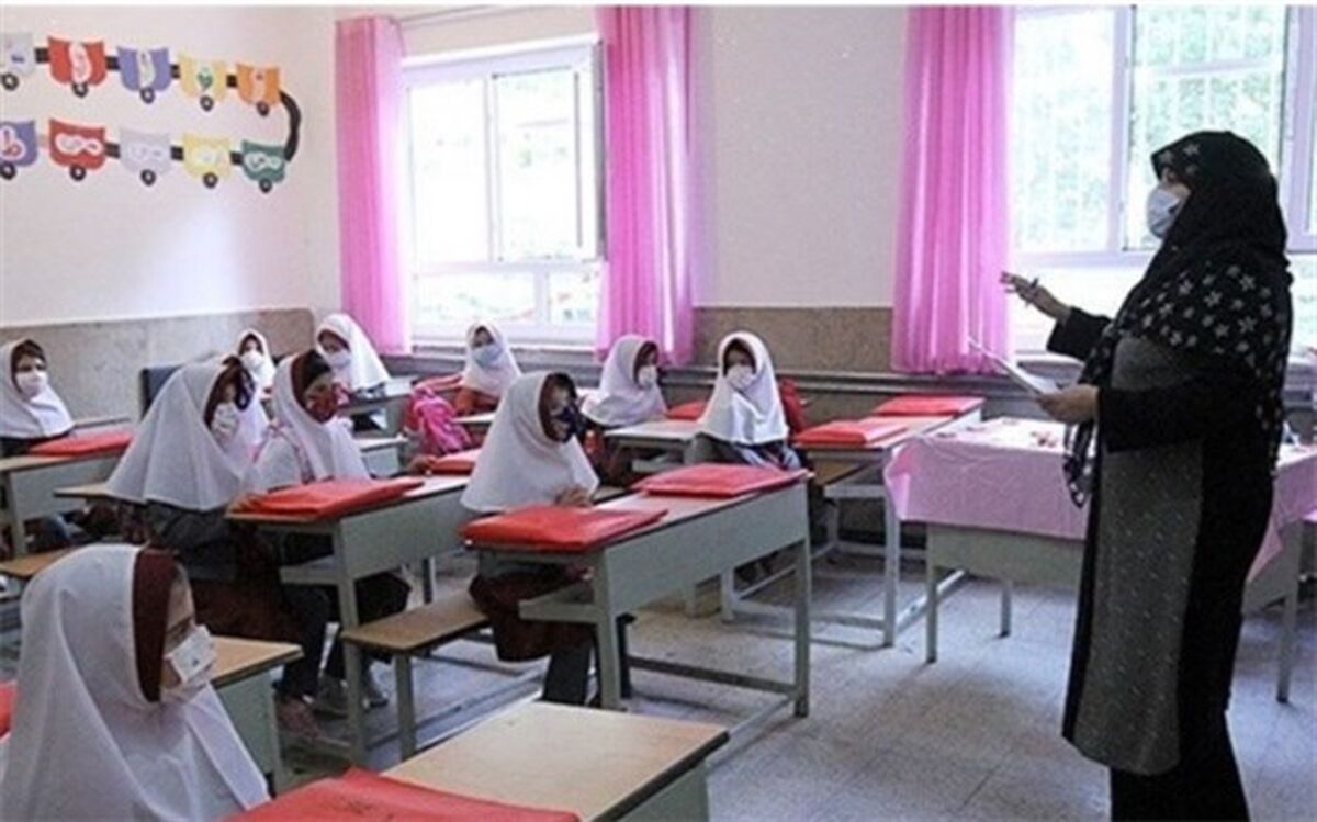 گروهی قصد دارند شیرینی اجرای رتبه‌بندی به کام فرهنگیان تلخ شود