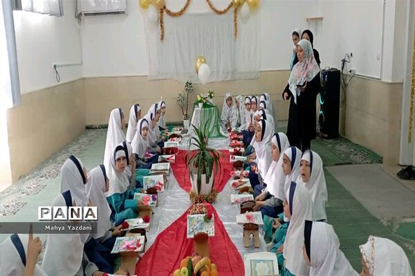 اجرای طرح‌های قرآنی درمدرسه شهرستان آباده