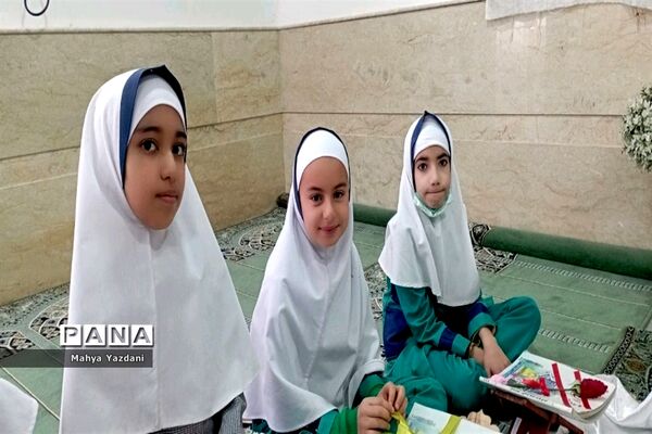 اجرای طرح‌های قرآنی درمدرسه شهرستان آباده