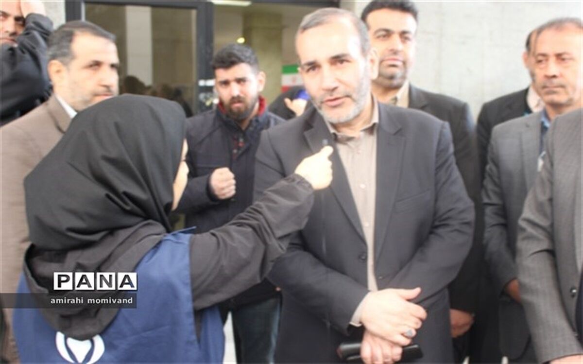 توجه به آموزش و پرورش یعنی ساختن ایران قوی/فیلم