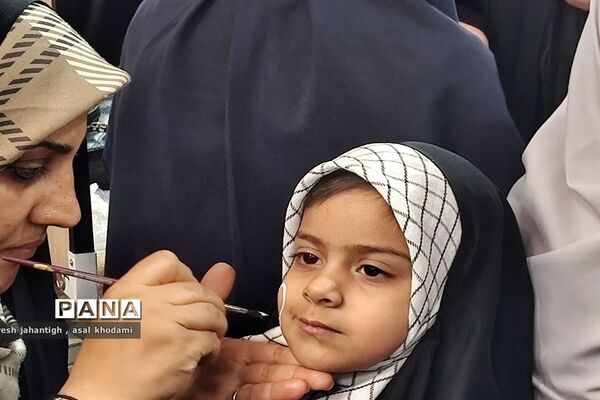 برگزاری مراسم یادبود شهدا و شهدای کرمان