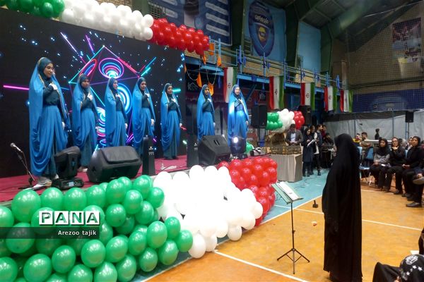 تقدیر از مادران قهرمان و مربیان ورزشی