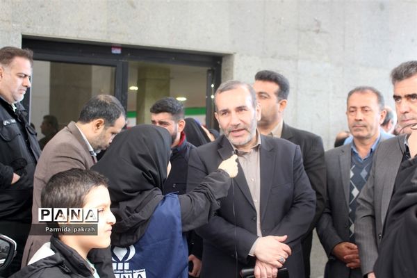 نشست صمیمی استاندار با مدیران مدارس استان کرمانشاه