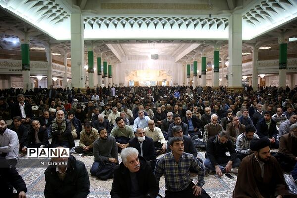 گرامیداشت  سالگرد شهدای حادثه هواپیمای اوکراینی در حرم حضرت معصومه(س)
