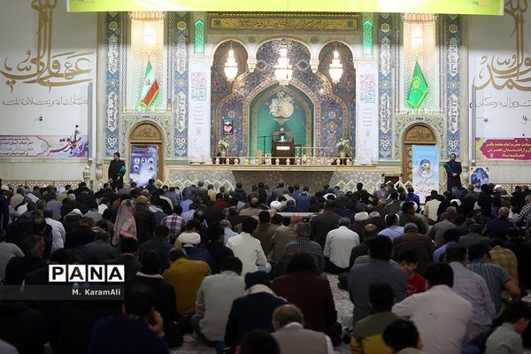 گرامیداشت  سالگرد شهدای حادثه هواپیمای اوکراینی در حرم حضرت معصومه(س)