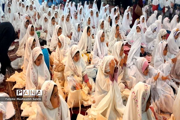 جشن تکلیف ۶۰۰فرشته زمینی در شهرستان نور