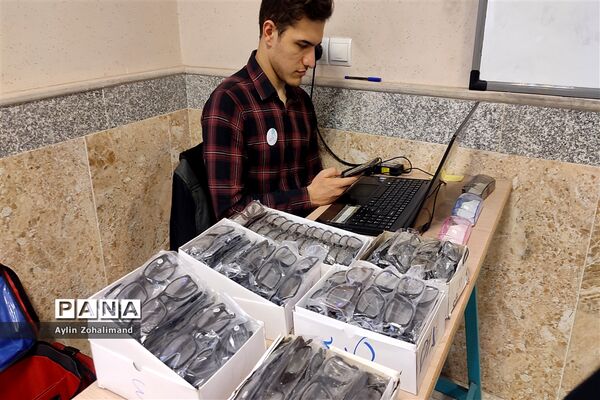 هفتاد و ششمین اردوی جهادی پزشکی گروه شهید کاظمی آشتیانی در کیکاور شهرستان رباط کریم