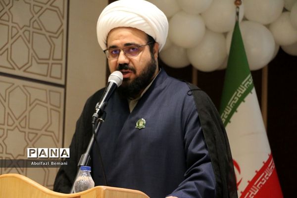 آیین تجلیل از معلمان جهادی و یاوران رضوی مقطع ابتدایی استان قم-2