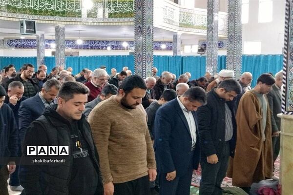 اقامه باشکوه نمازجمعه ‌در شهرستان فیروزکوه