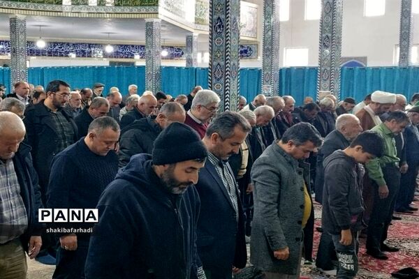 اقامه باشکوه نمازجمعه ‌در شهرستان فیروزکوه