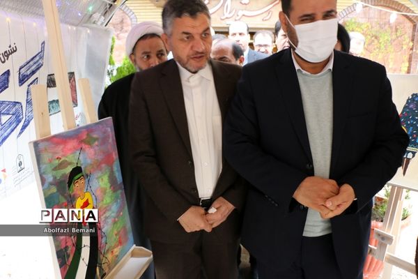 بازدید وزیرآموزش و پرورش از نمایشگاه دانش‌آموزی «آخراشه» در قم