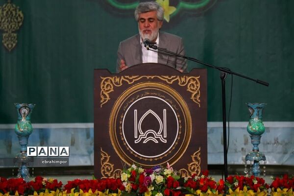 مراسم دعای ندبه هیات رزمندگان اسلام در حرم مطهر حضرت محمد هلال بن علی (ع) آران و بیدگل