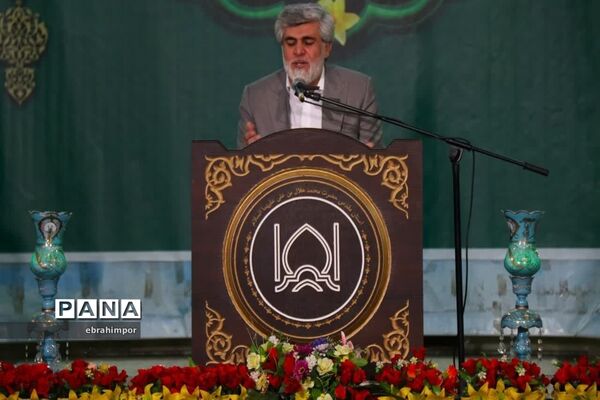 مراسم دعای ندبه هیات رزمندگان اسلام در حرم مطهر حضرت محمد هلال بن علی (ع) آران و بیدگل