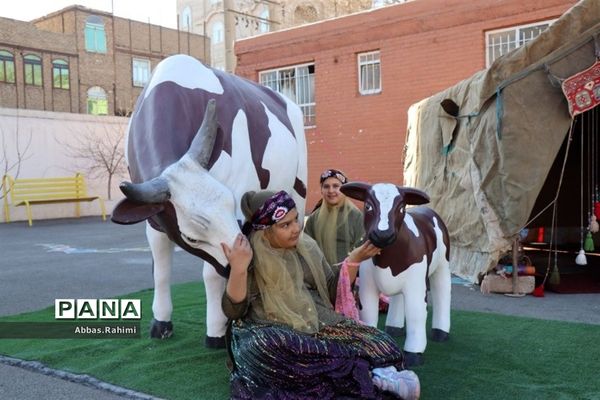 افتتاحیه توزیع شیر رایگان در مدارس پاکدشت