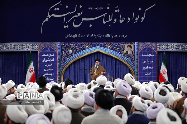 دیدار ائمه جمعه سراسر کشور با رهبر انقلاب