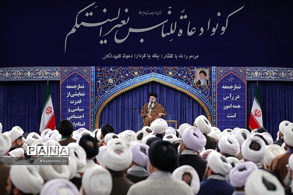 دیدار ائمه جمعه سراسر کشور با رهبر انقلاب