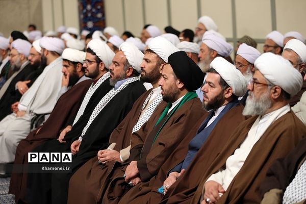 دیدار ائمه جمعه سراسر کشور با رهبر انقلاب