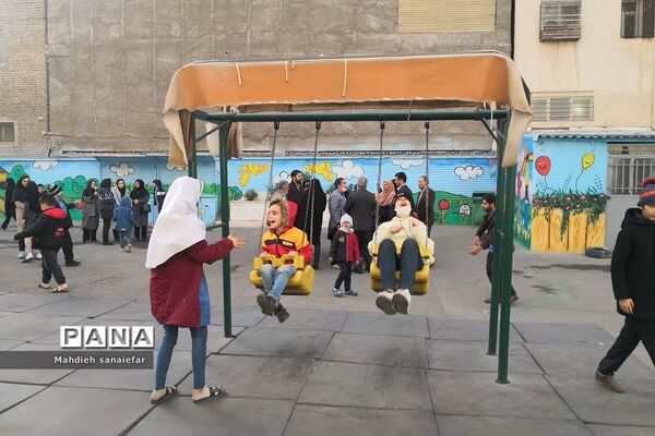 دیدار دوستانه نماینده مجلس شورای اسلامی با دانش‌آموزان اوتیسم آموزشگاه ترنم ناحیه دو شهرری