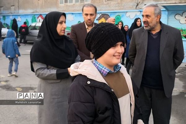 دیدار دوستانه نماینده مجلس شورای اسلامی با دانش‌آموزان اوتیسم آموزشگاه ترنم ناحیه دو شهرری