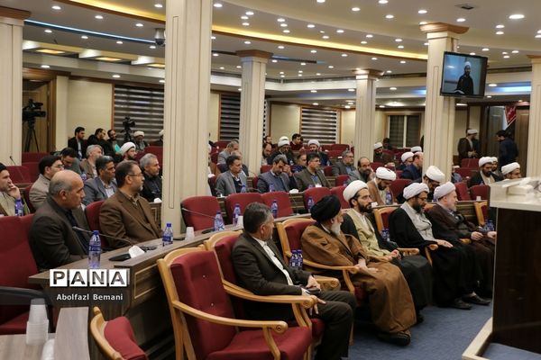 نشست هم‌اندیشی ستاد همکاری حوزه‌های علمیه و آموزش و پرورش در قم-1