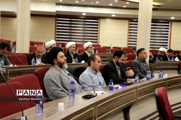 نشست هم‌اندیشی ستاد همکاری حوزه‌های علمیه و آموزش و پرورش در قم-1