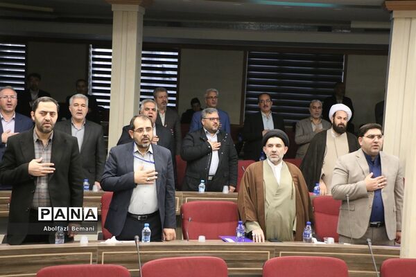 نشست هم‌اندیشی ستاد همکاری حوزه‌های علمیه و آموزش و پرورش در قم-1
