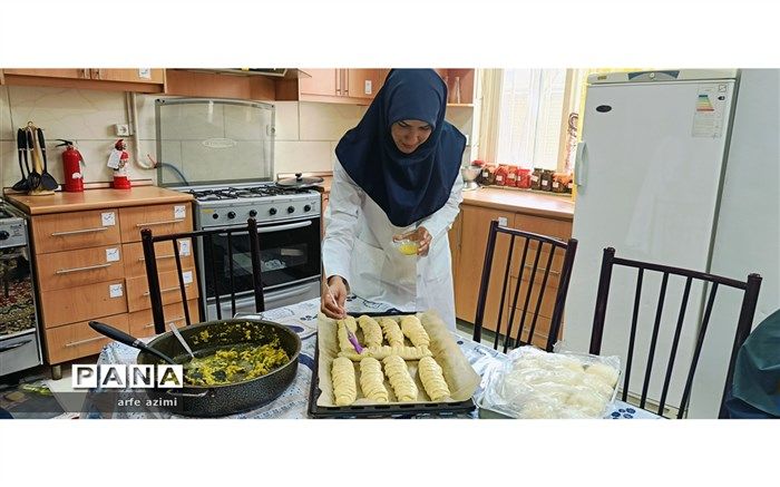 طرح آموزش همراه با تولید ویژه دانش‌آموزان استثنایی خراسان‌رضوی