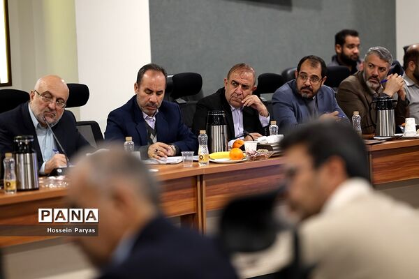 شانزدهمین گردهمایی اعضای شورای معاونان و مدیران‌کل استان‌ها