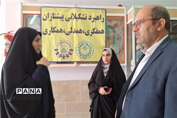 کارگاه آموزشی توجیهی رابطین المپیاد رویش در ناحیه یک شیراز